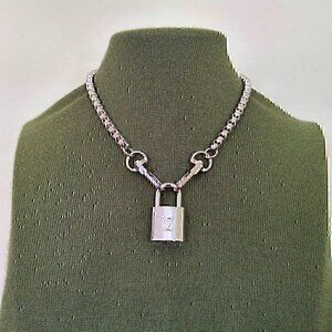 New LV Louis Vuitton Silver-Toned Lock on a 16" Box Link Chain Choker Necklace